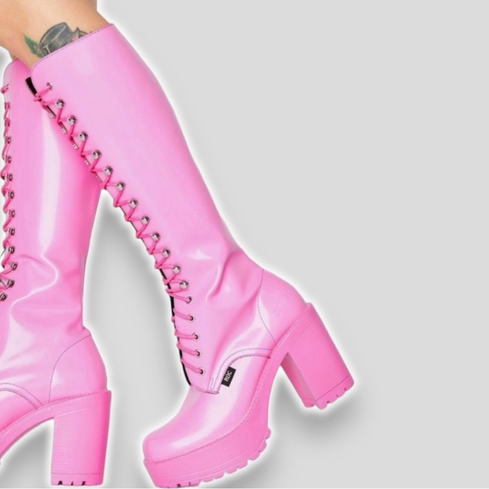 ROC Lash Pink Knee High Combat Platform Lace Up Boots sz40/9 Dolls Kill Hi-Shine